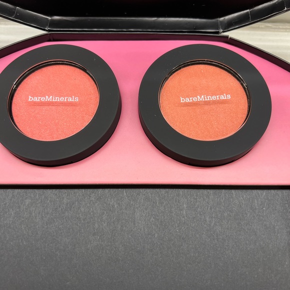 Brand new never used Bare minerals blush set - Picture 3 of 5
